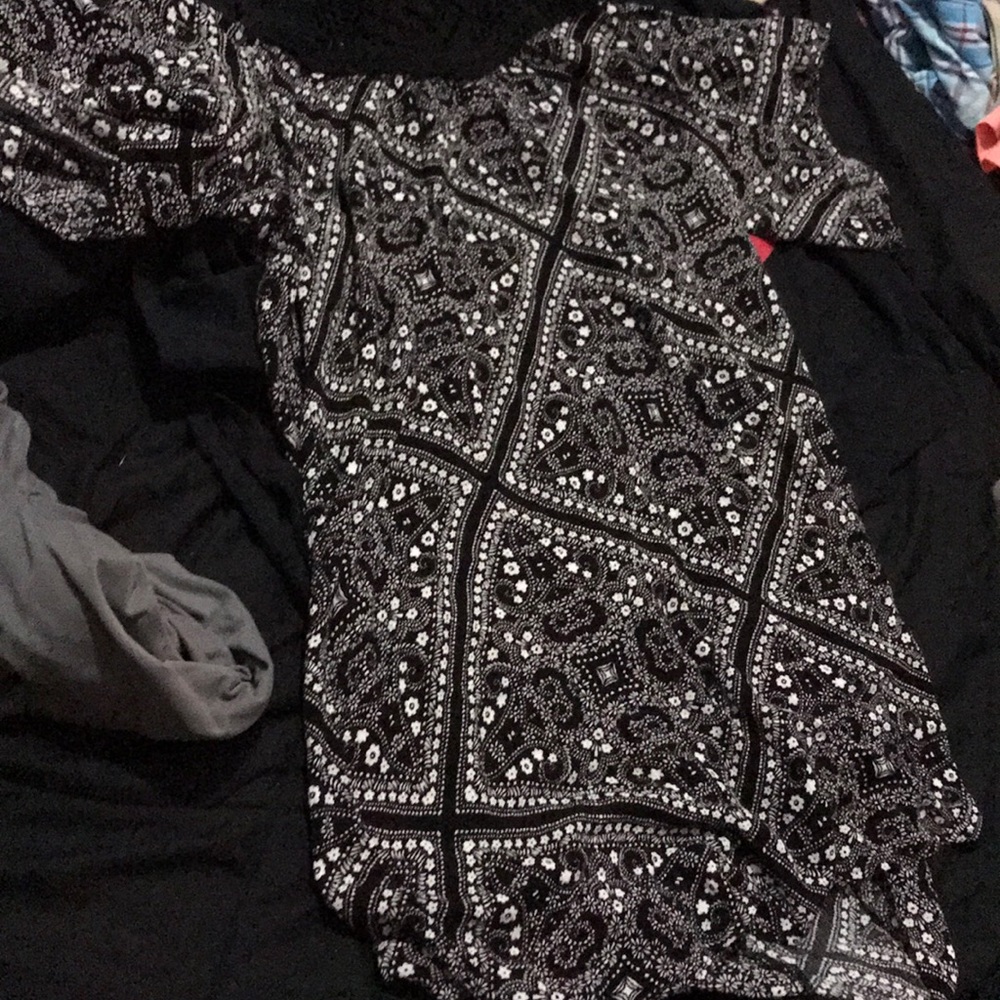 Off the shoulder yoke neck shift dress